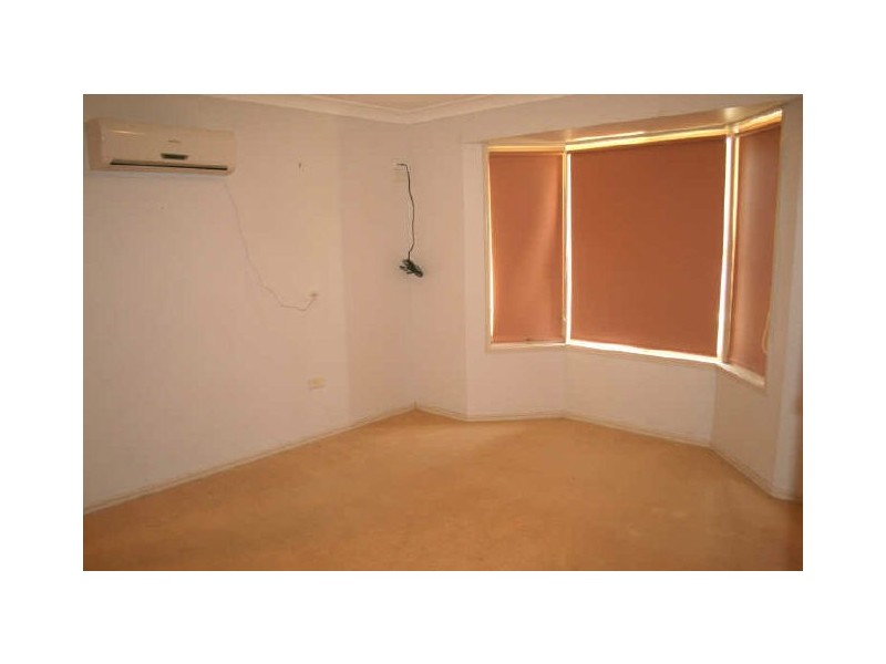 8 Malvin Street, Capella QLD 4723