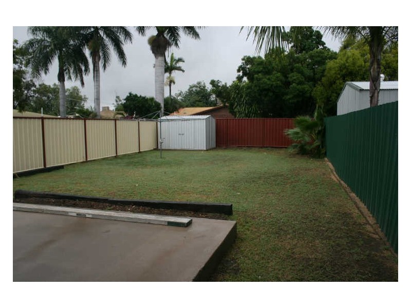 2/15 Campbell Street, Emerald QLD 4720