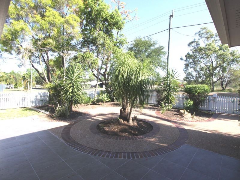 45 Park Avenue, Emerald QLD 4720