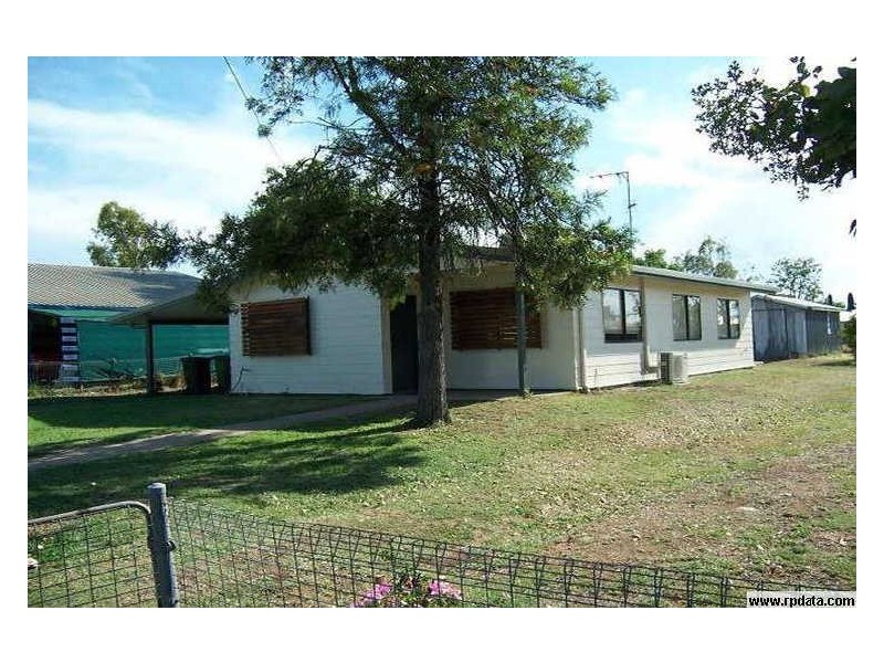 6 Huntley Street, Capella QLD 4723