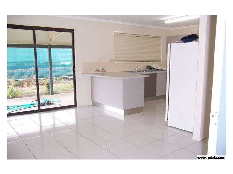 6 Huntley Street, Capella QLD 4723