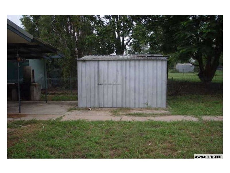 6 Huntley Street, Capella QLD 4723