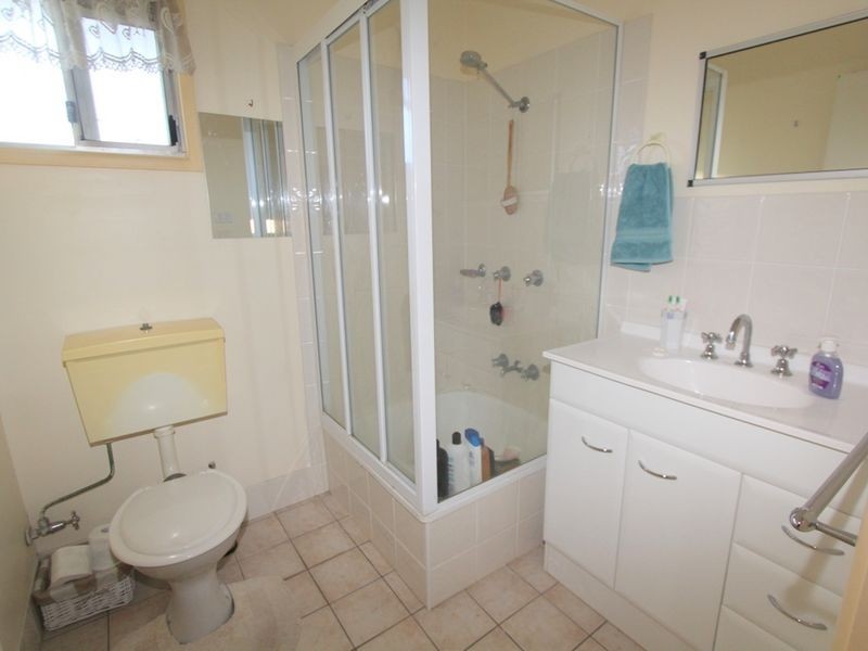 1/9 Garnet Street, Emerald QLD 4720