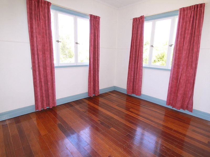 7 Edwards Place, Emerald QLD 4720