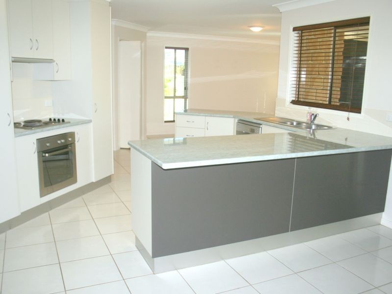 49 Loch Street, Emerald QLD 4720