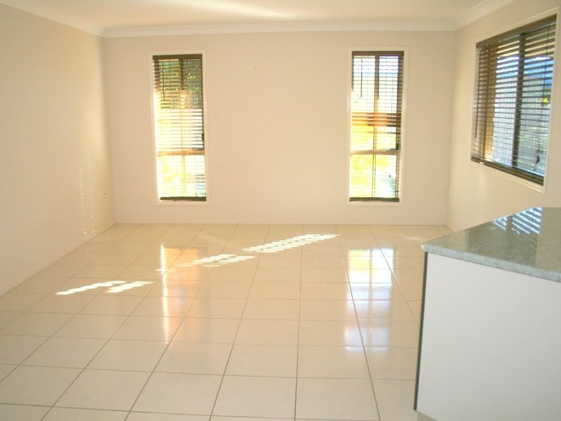 49 Loch Street, Emerald QLD 4720