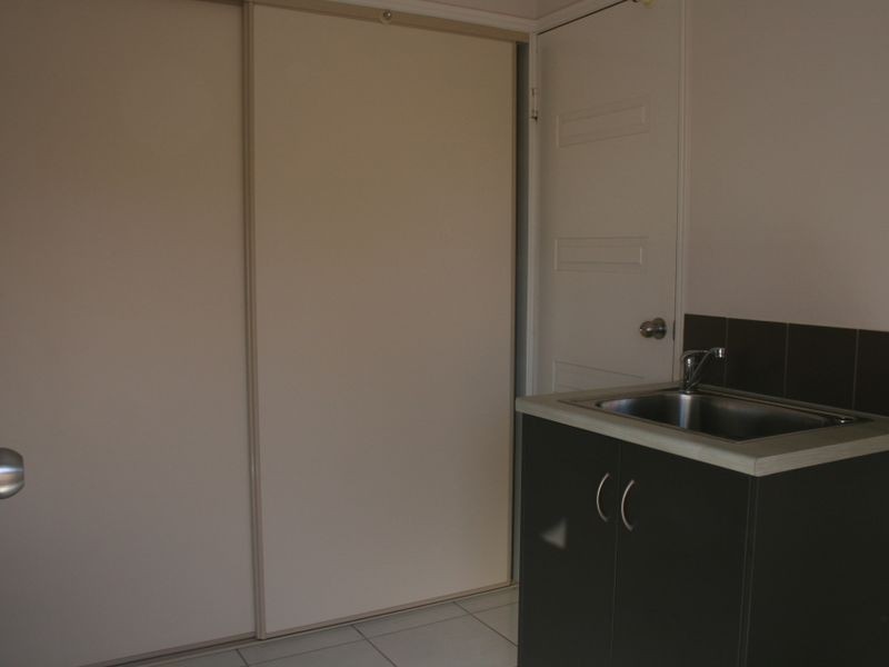 49 Loch Street, Emerald QLD 4720