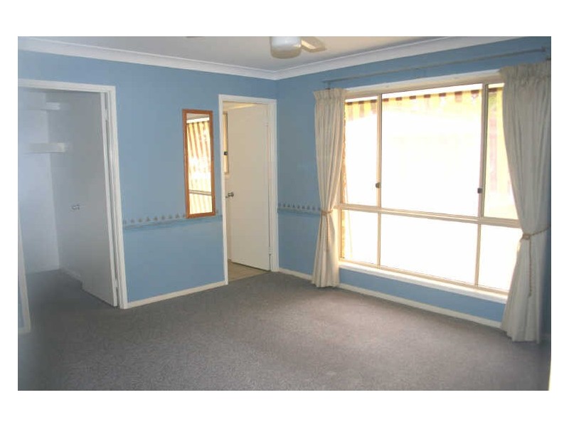 34 Cowan Crescent, Emerald QLD 4720