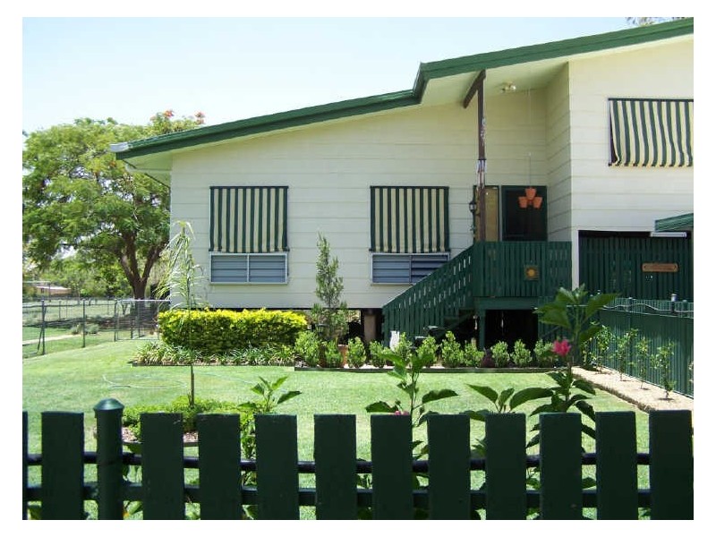 136 Borilla Street, Emerald QLD 4720