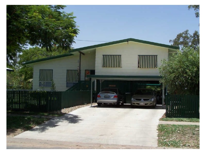 136 Borilla Street, Emerald QLD 4720