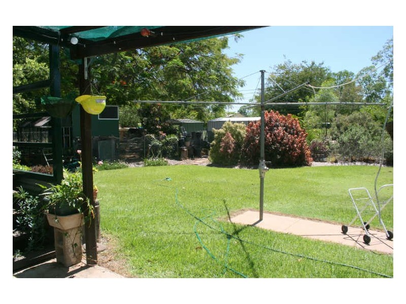 136 Borilla Street, Emerald QLD 4720