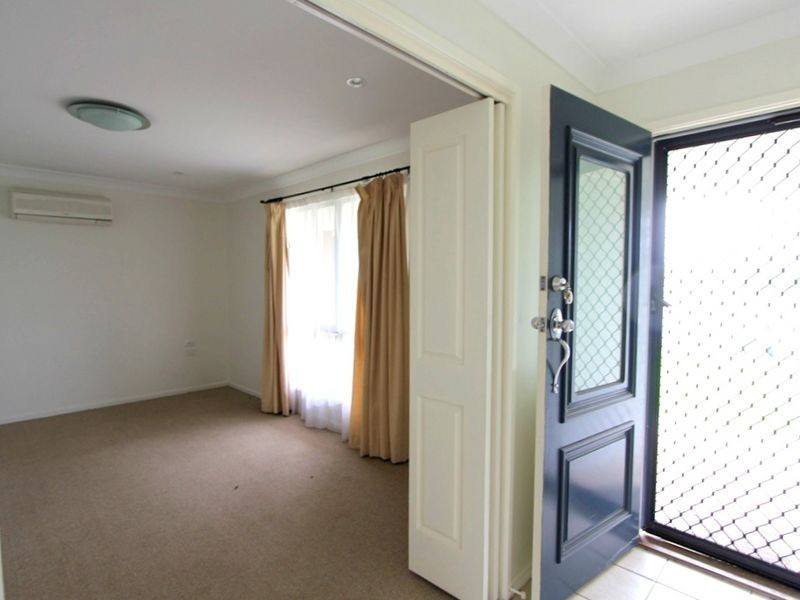 21 Crinum Crescent, Emerald QLD 4720