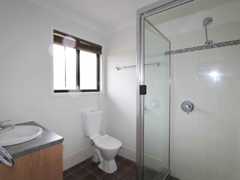 21 Crinum Crescent, Emerald QLD 4720