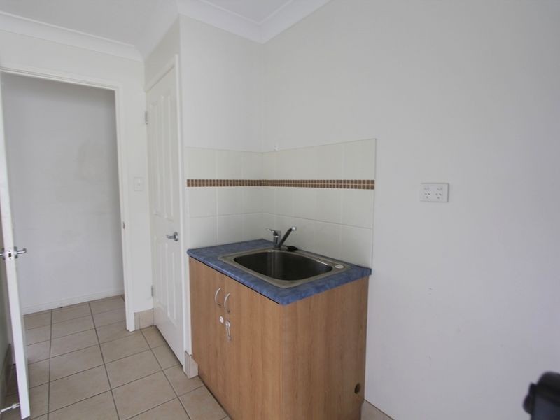 21 Crinum Crescent, Emerald QLD 4720