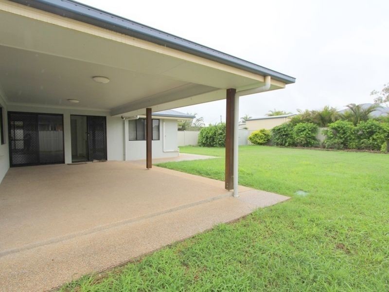 21 Crinum Crescent, Emerald QLD 4720