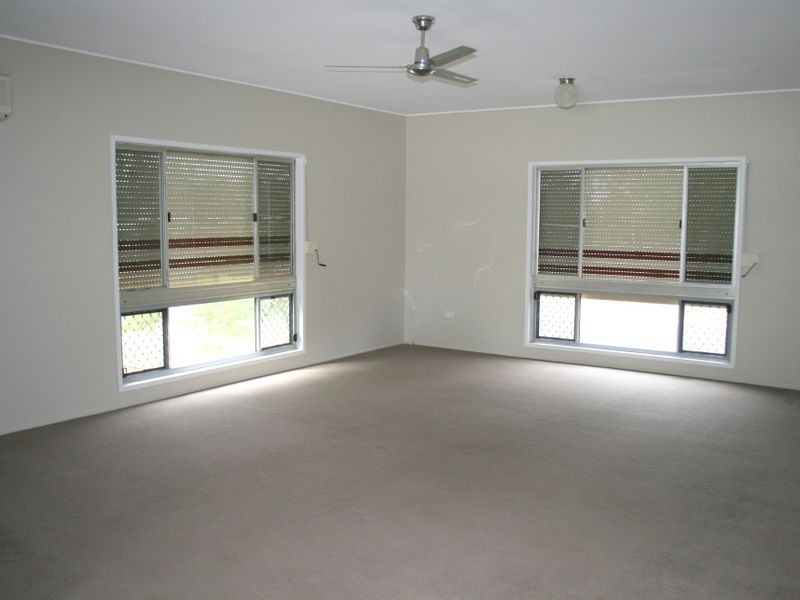 13 Leichhardt Street, Emerald QLD 4720