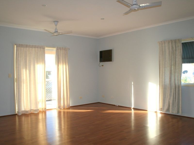 6 Roseanne Road, Emerald QLD 4720