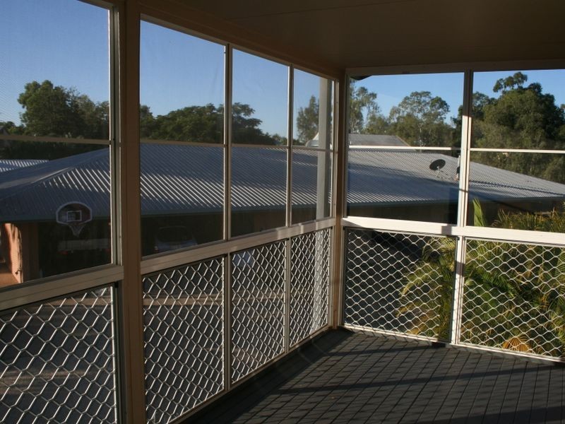 6 Roseanne Road, Emerald QLD 4720