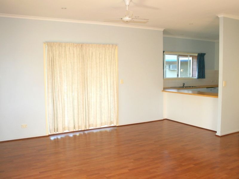 6 Roseanne Road, Emerald QLD 4720