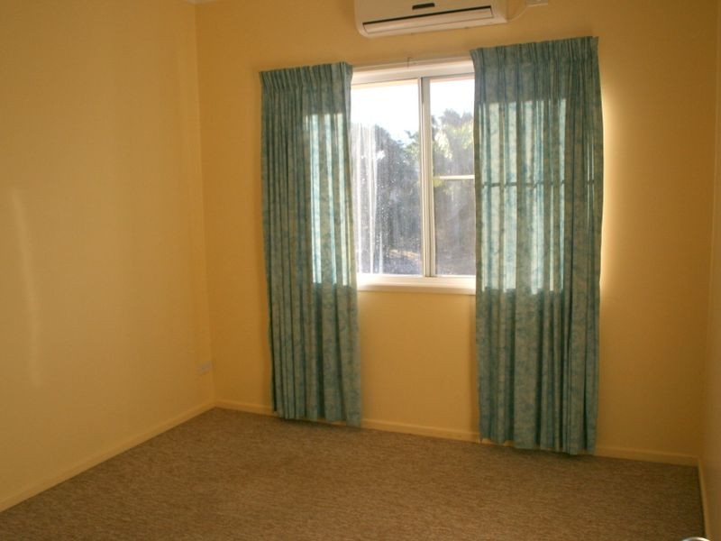 6 Roseanne Road, Emerald QLD 4720