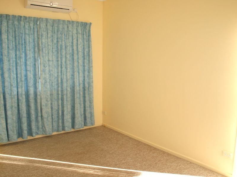 6 Roseanne Road, Emerald QLD 4720