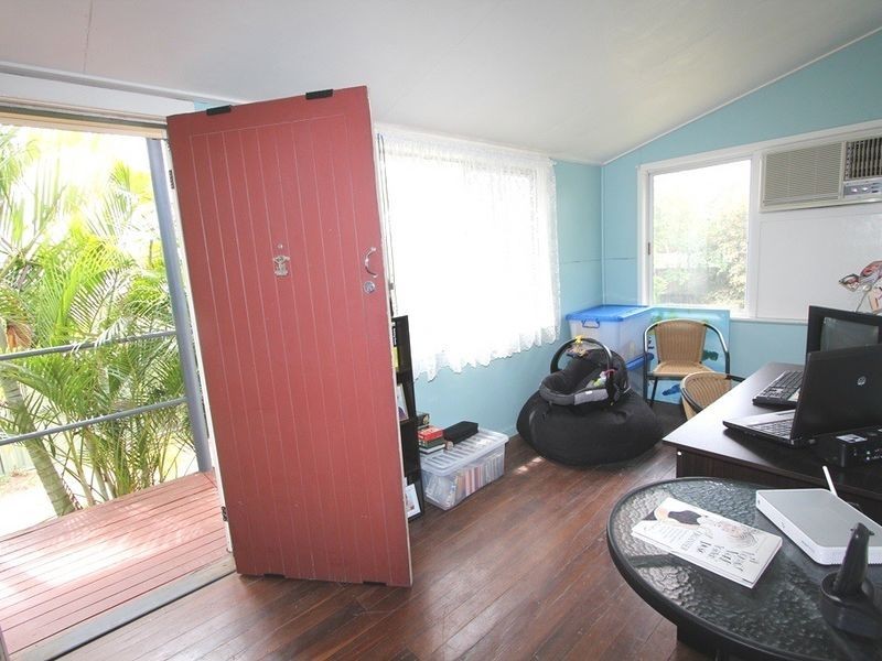 18 White Street, Emerald QLD 4720