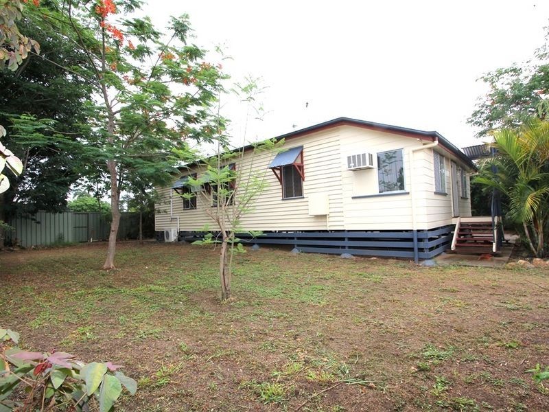 18 White Street, Emerald QLD 4720