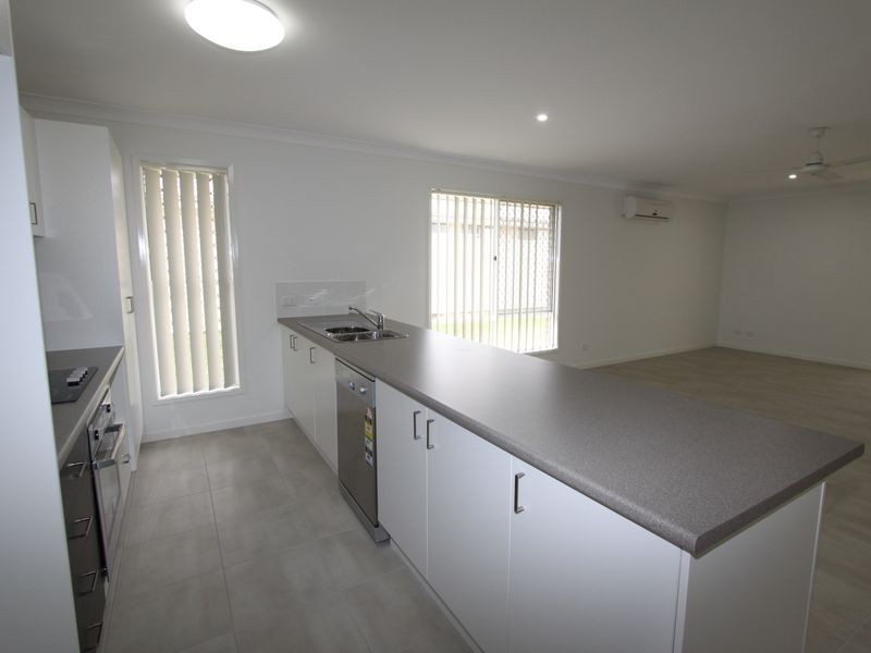 22 Scenic Drive, Emerald QLD 4720
