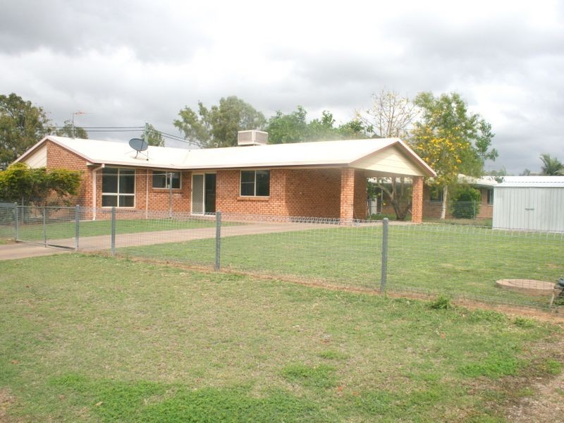 29 Park Avenue, Emerald QLD 4720