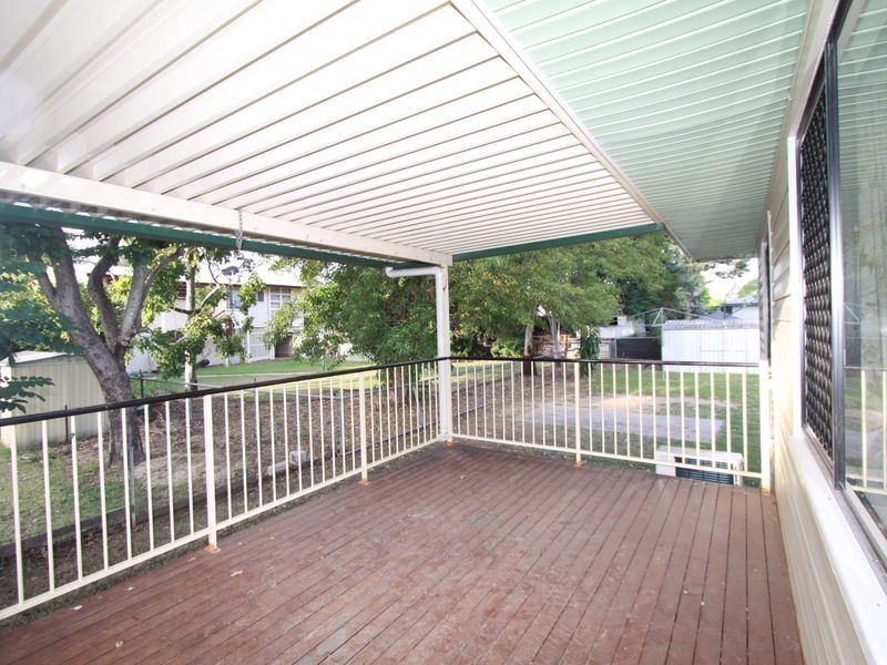 14 Sapphire Avenue, Emerald QLD 4720