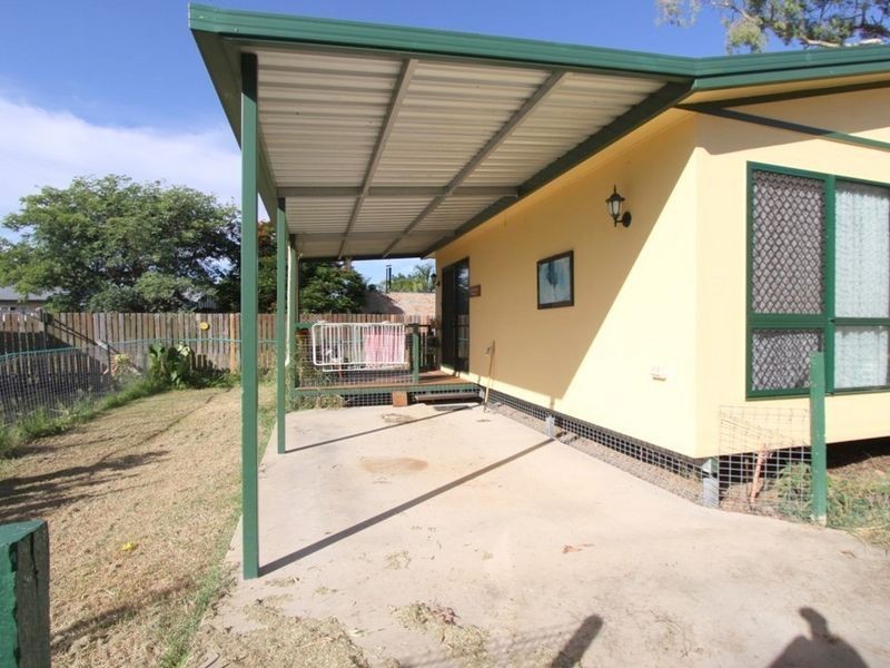 80 Anakie Street, Emerald QLD 4720