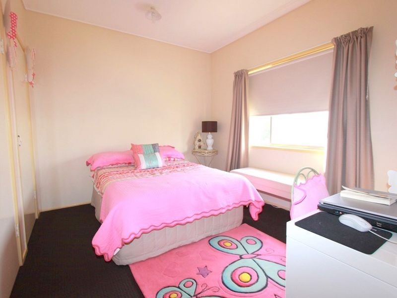 26 Centenary Drive, Emerald QLD 4720