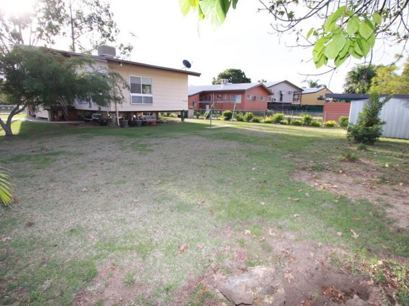 26 Centenary Drive, Emerald QLD 4720
