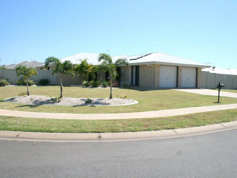 24 Mayfair Drive, Emerald QLD 4720