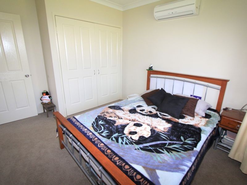 9 Carrington Place, Emerald QLD 4720