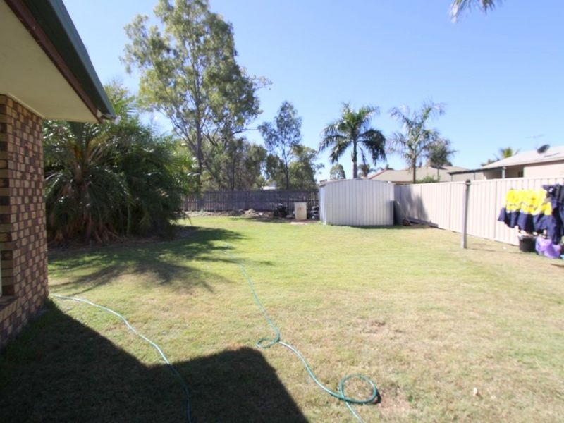 4 Caprice Court, Emerald QLD 4720
