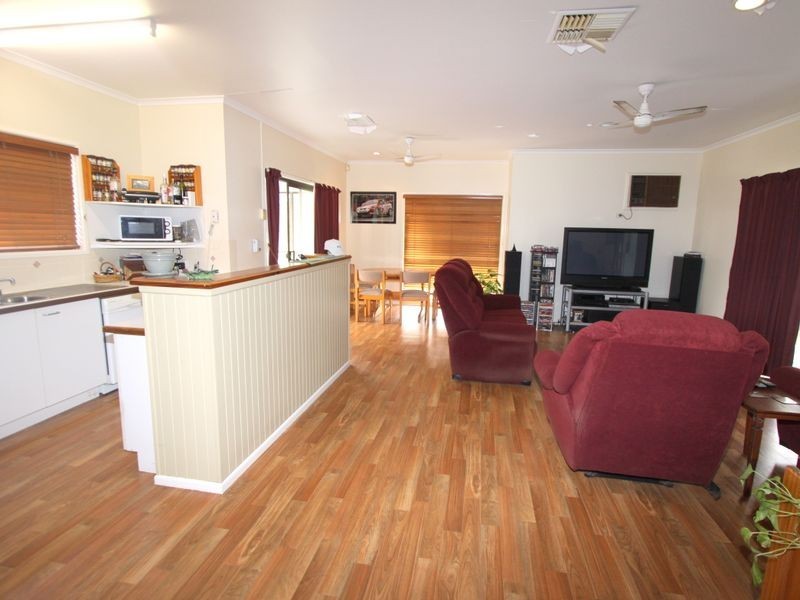 4 Gila Place, Emerald QLD 4720