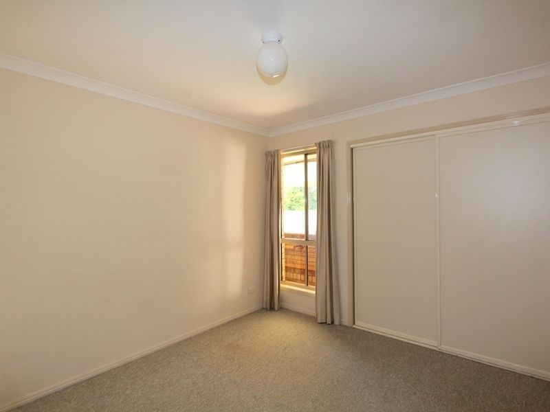 24 Jeppesen Drive, Emerald QLD 4720