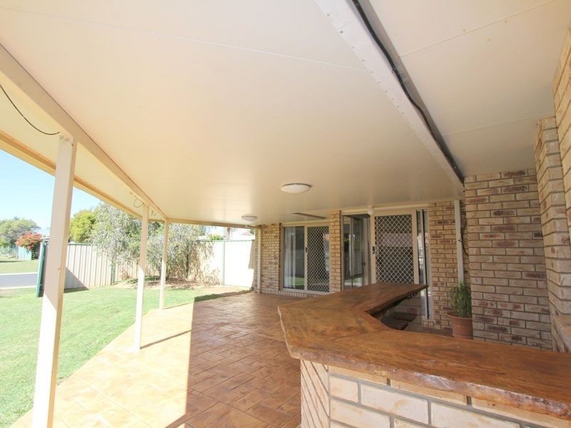 24 Jeppesen Drive, Emerald QLD 4720