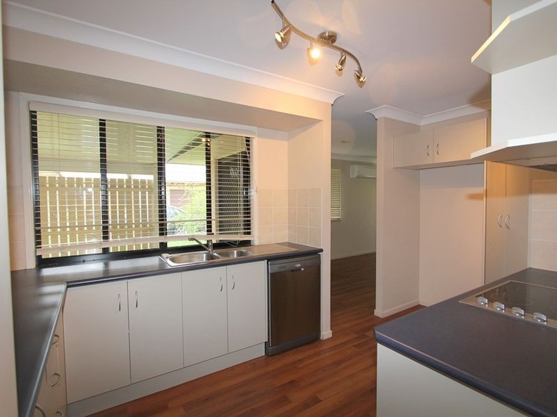 38 Cowan Crescent, Emerald QLD 4720