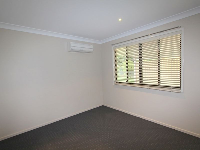 38 Cowan Crescent, Emerald QLD 4720