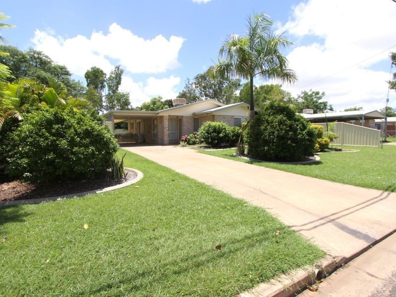 75 Staal Crescent, Emerald QLD 4720