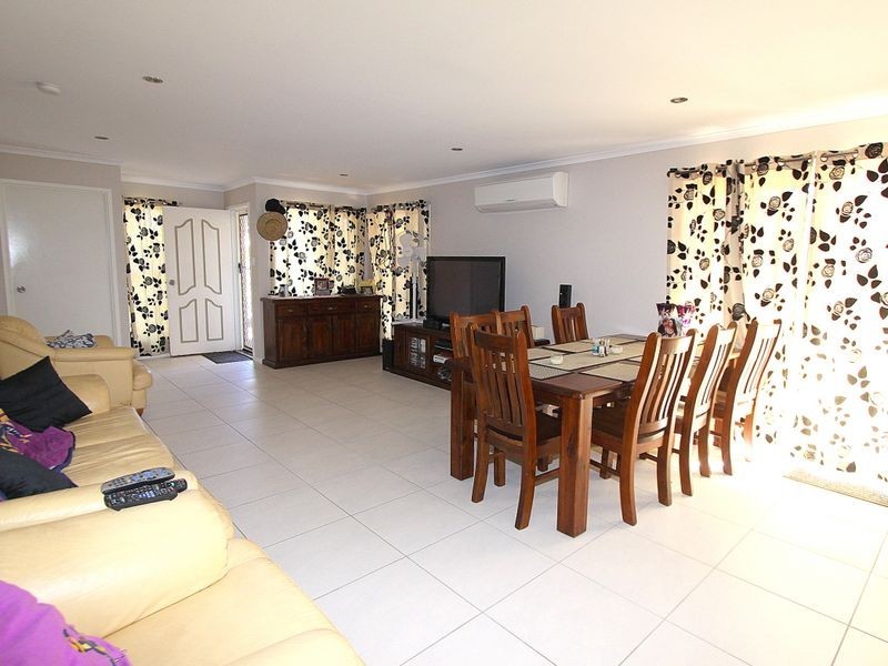 75 Staal Crescent, Emerald QLD 4720