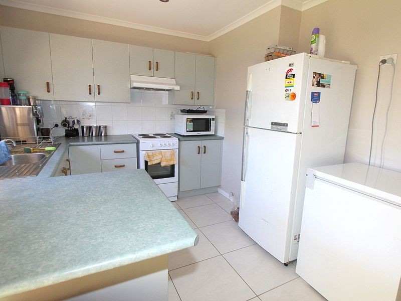 75 Staal Crescent, Emerald QLD 4720