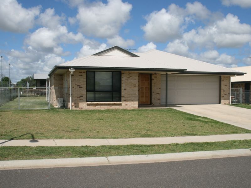 5 Mt MacArthur Blvd, Capella QLD 4723