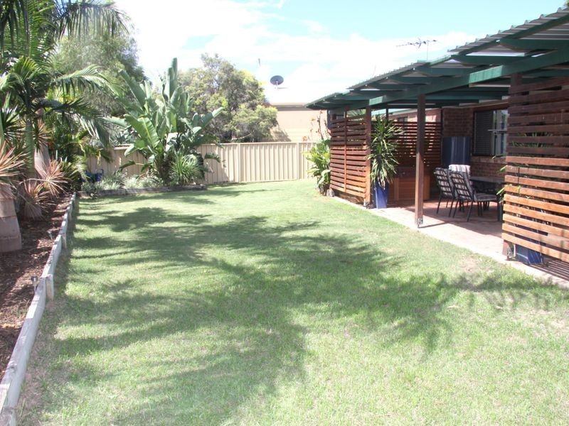 4 Andrew Place, Emerald QLD 4720