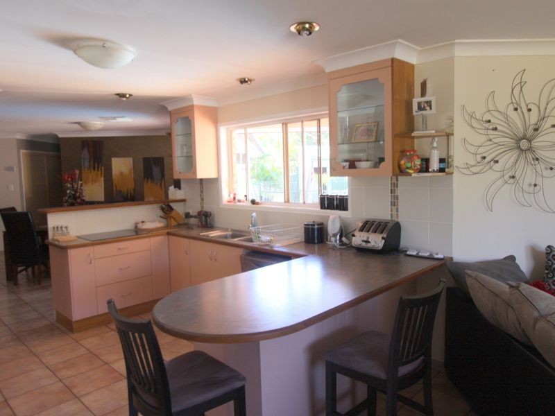 4 Tineele Place, Emerald QLD 4720