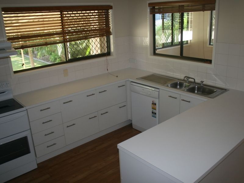 15 Ward Place, Emerald QLD 4720