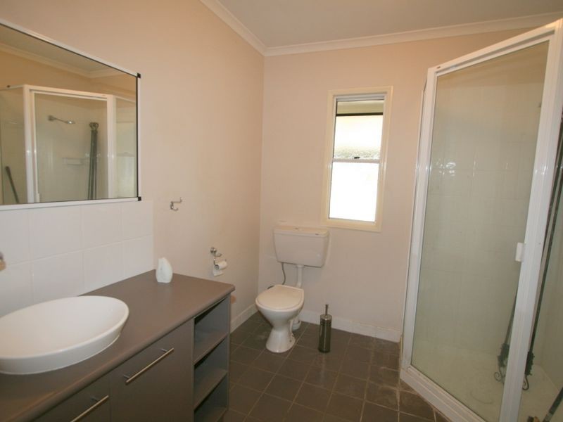 6 Rountree Drive, Emerald QLD 4720