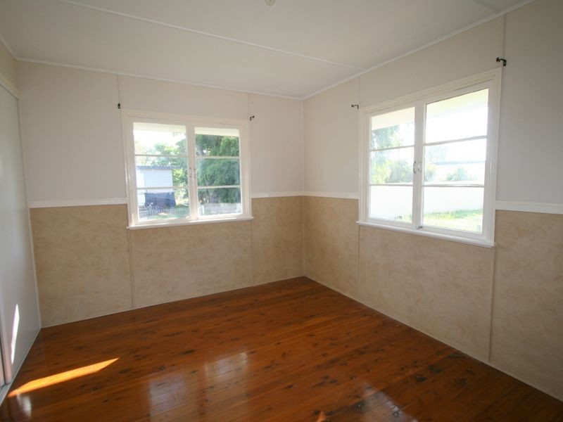 6 Rountree Drive, Emerald QLD 4720